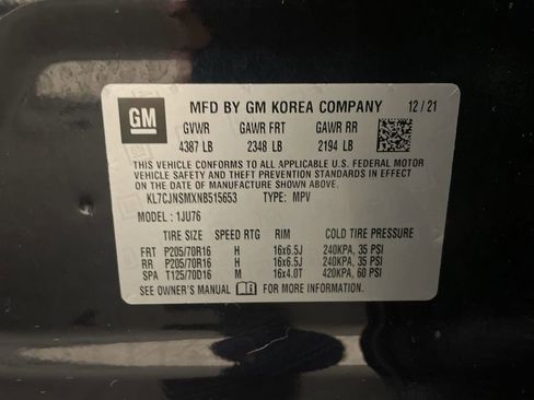 Used 2022 Chevrolet Trax LS w/ Tint and Cruise Package image 25