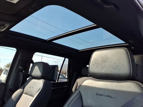 Used 2023 GMC Yukon Denali w/ Max Trailering Package image 25