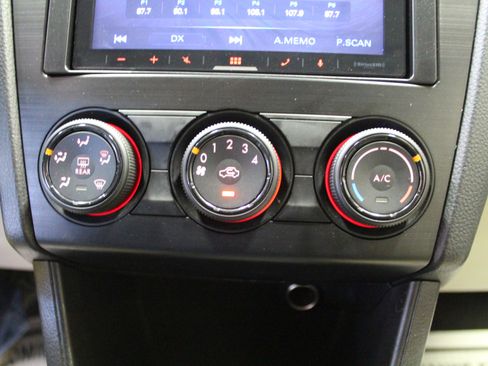 Used 2014 Subaru Impreza 2.0i Sport Premium image 14