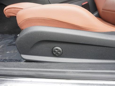 Used 2023 Mercedes-Benz C 300 4MATIC Coupe image 35