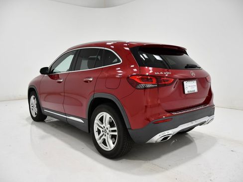 Used 2021 Mercedes-Benz GLA 250 w/ Premium Package image 3