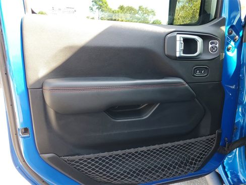 Used 2020 Jeep Gladiator Rubicon image 21