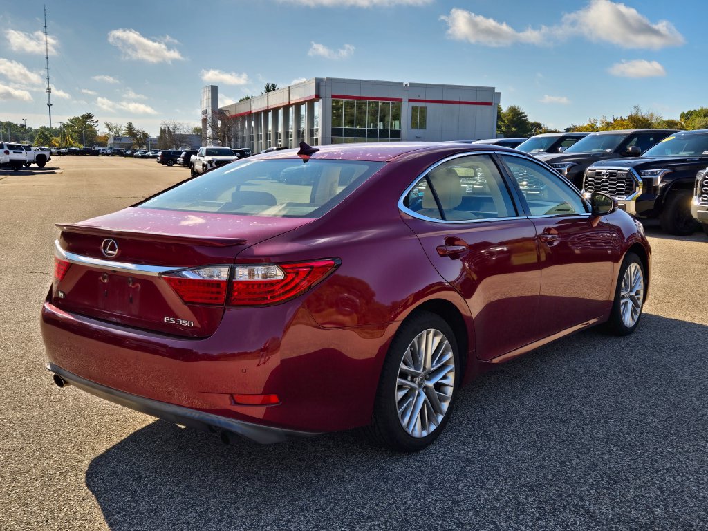 Used 2013 Lexus ES 350 w/ Luxury Pkg FWD image 6
