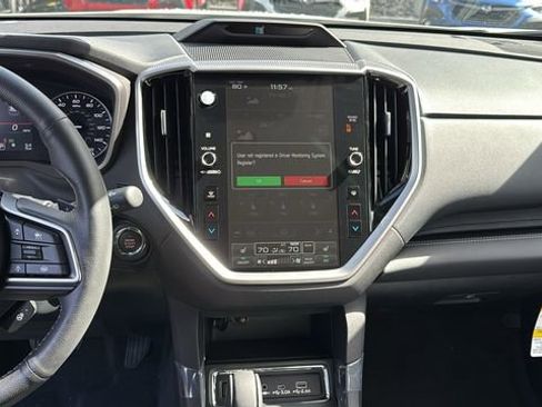 New 2025 Subaru Ascent Limited image 16