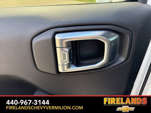 Used 2021 Jeep Gladiator Mojave image 43