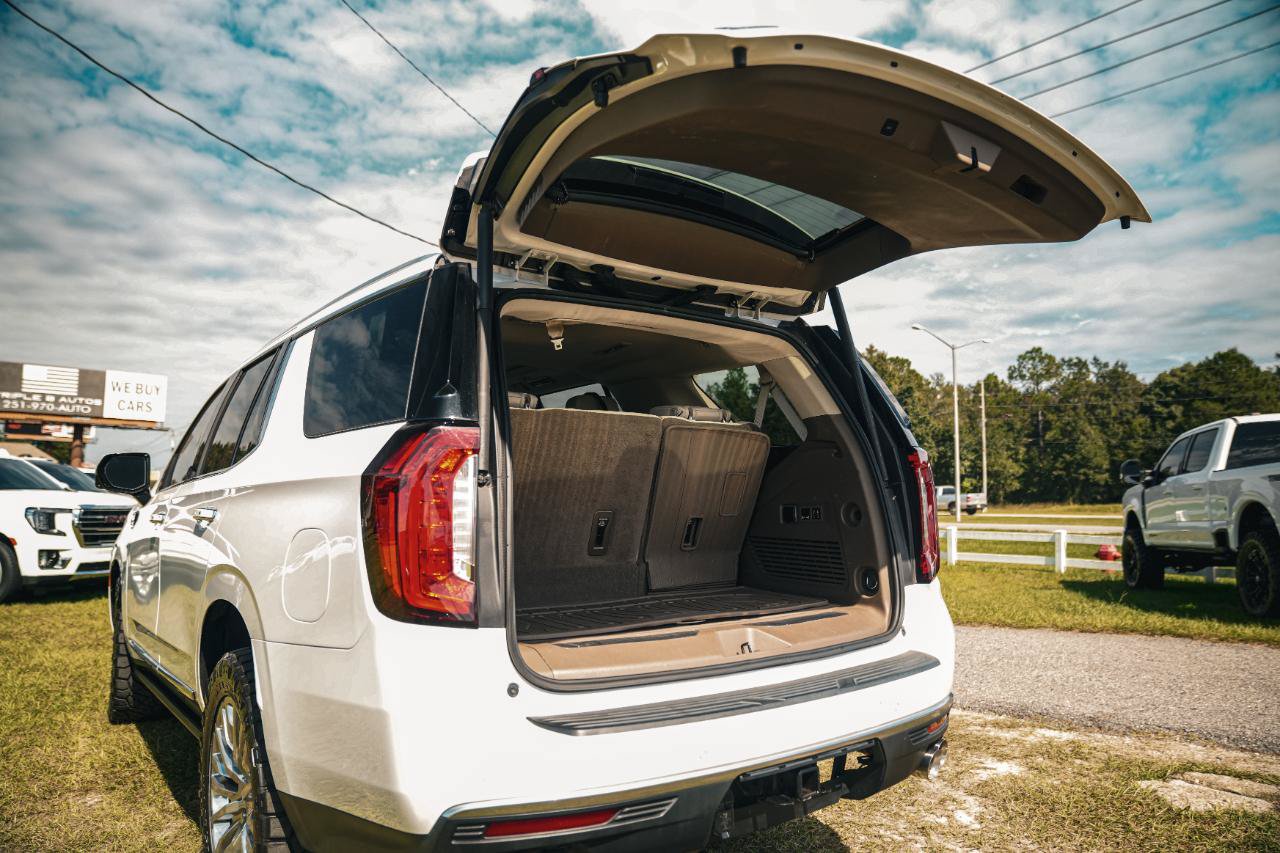 Used 2023 GMC Yukon Denali AWD/4WD image 15