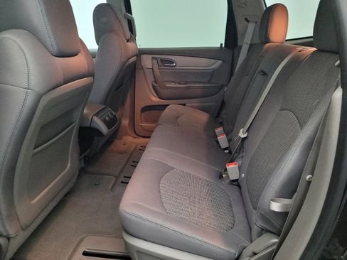 Used 2017 Chevrolet Traverse LS image 18