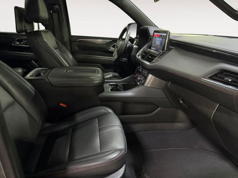 Used 2021 Chevrolet Tahoe RST w/ Luxury Package RWD image 22