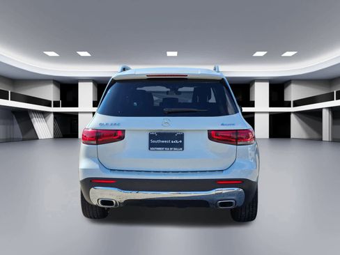 Used 2023 Mercedes-Benz GLB 250 GLB 250 image 4