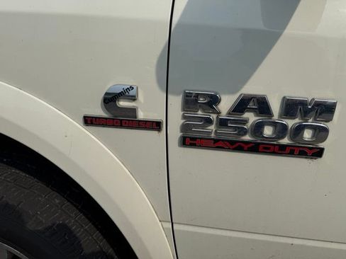 Used 2018 RAM 2500 Laramie AWD/4WD image 2