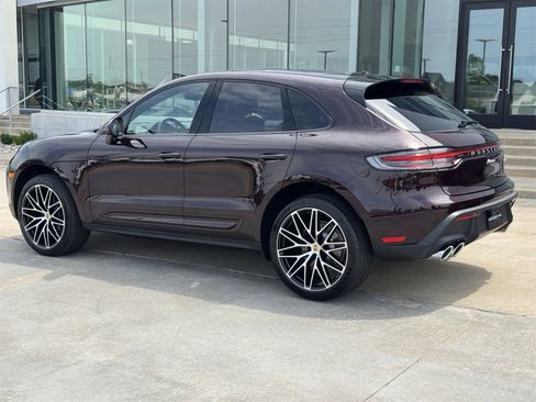 New 2025 Porsche Macan image 3