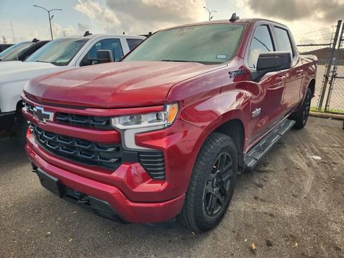 Used 2023 Chevrolet Silverado 1500 RST w/ Z71 Off-Road Package AWD/4WD image 3