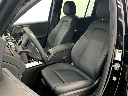 Used 2024 Mercedes-Benz EQB 250+ image 17