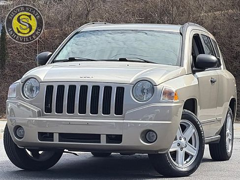 Used 2009 Jeep Compass Sport image 1