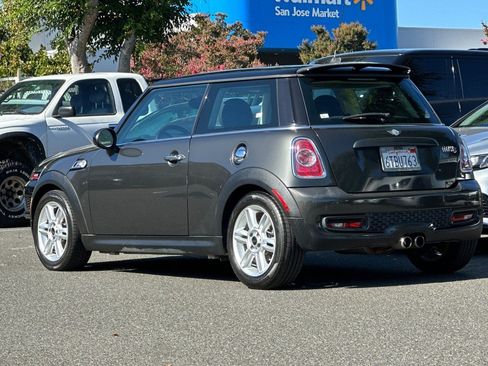 Used 2011 MINI Cooper S FWD image 3