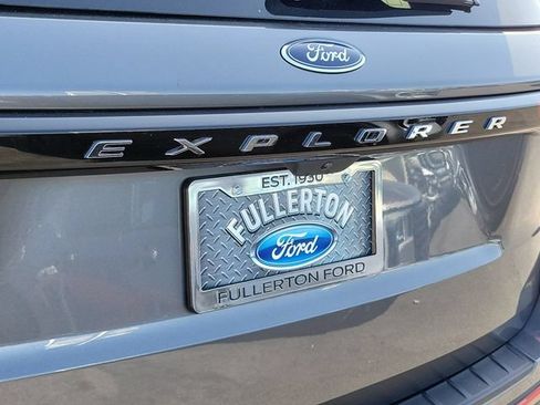 New 2026 Ford Explorer Active w/ Active Comfort Package RWD image 10