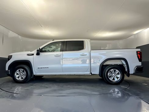Used 2024 GMC Sierra 1500 SLE RWD image 6