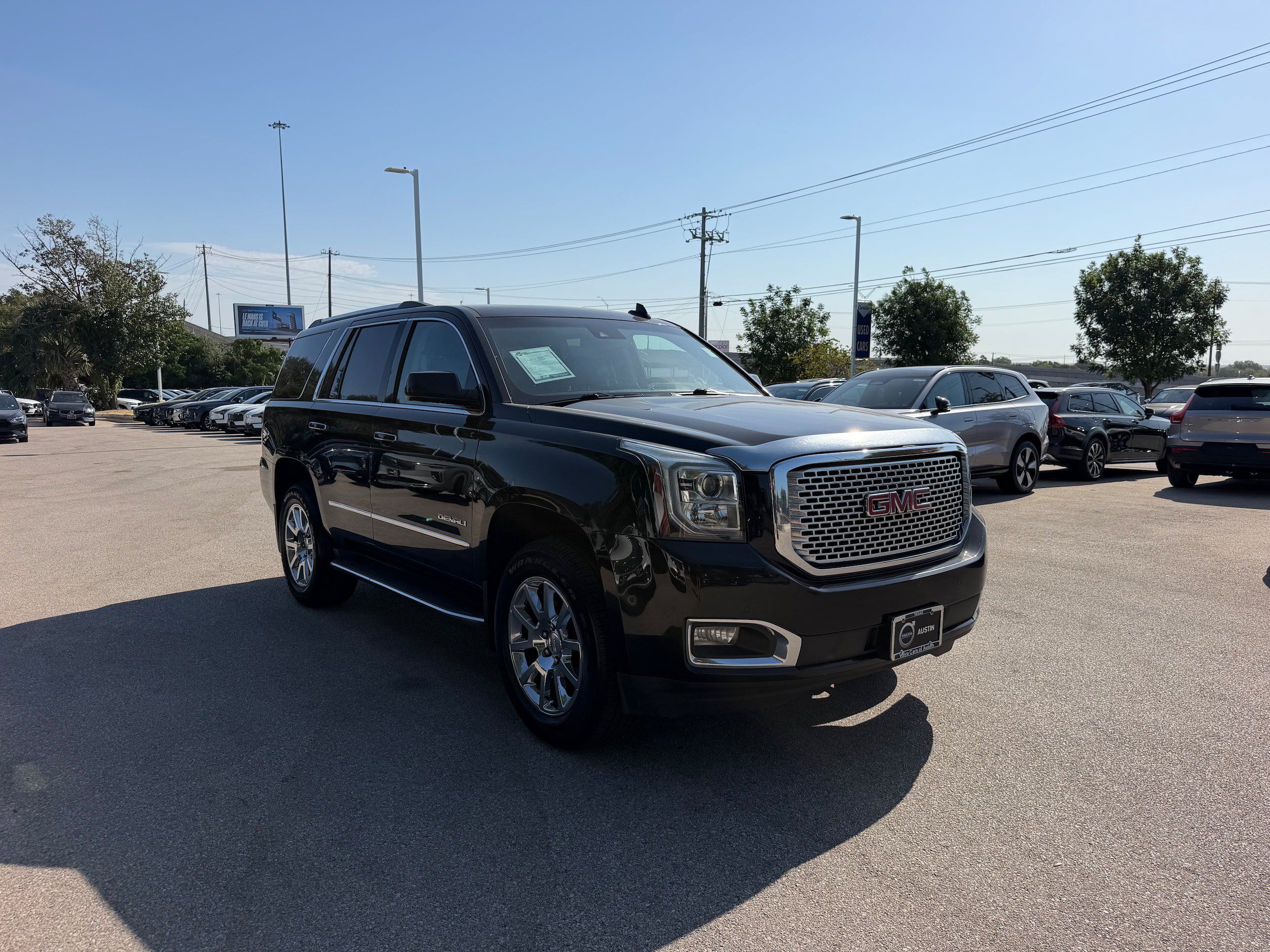 Used 2015 GMC Yukon Denali AWD/4WD image 7