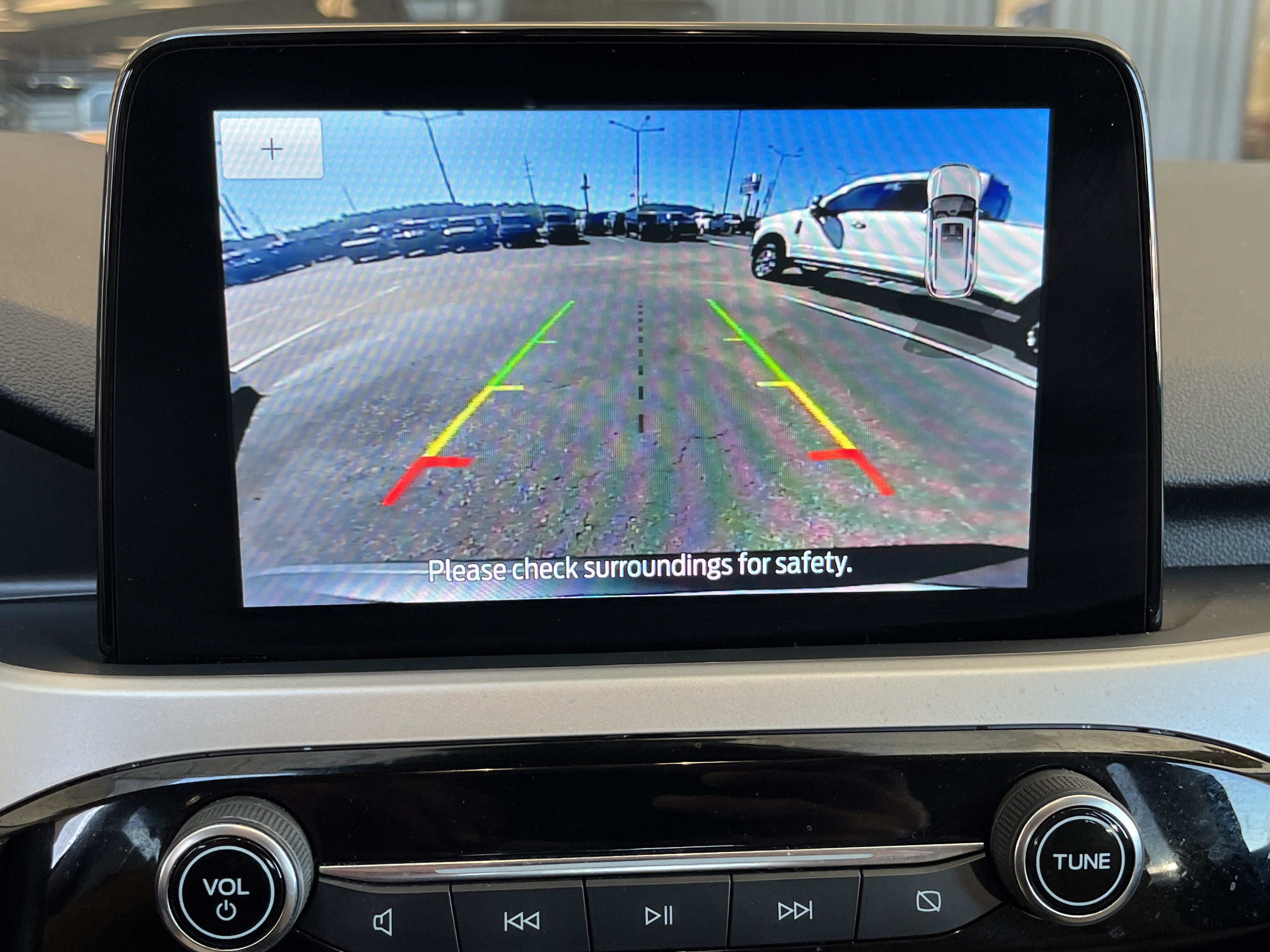 Used 2022 Ford Escape SEL AWD/4WD image 16