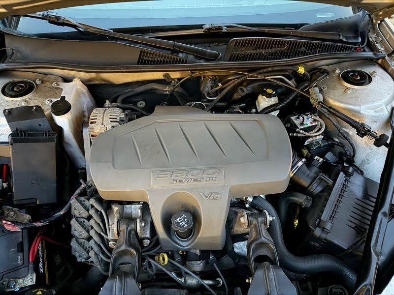 Used 2007 Buick LaCrosse CXL FWD image 62