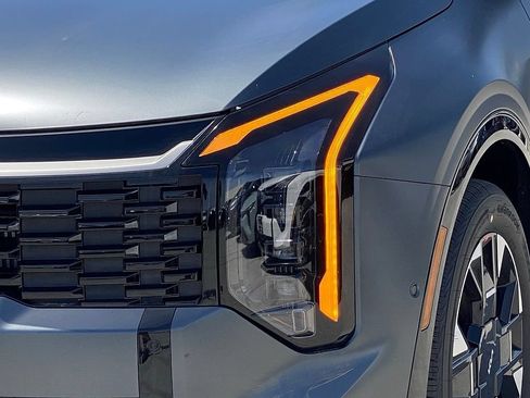 New 2026 Kia Sportage SX Prestige AWD/4WD image 8