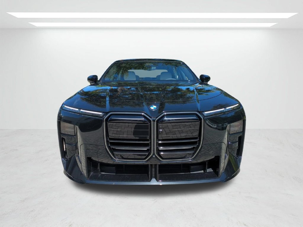 New 2027 BMW 740i w/ Executive Package RWD image 9