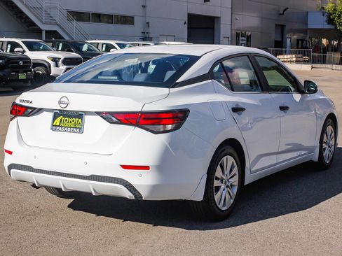 Used 2024 Nissan Sentra S image 6