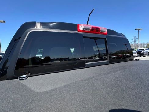 Used 2018 GMC Canyon SLT w/ Driver Alert Package AWD/4WD image 41