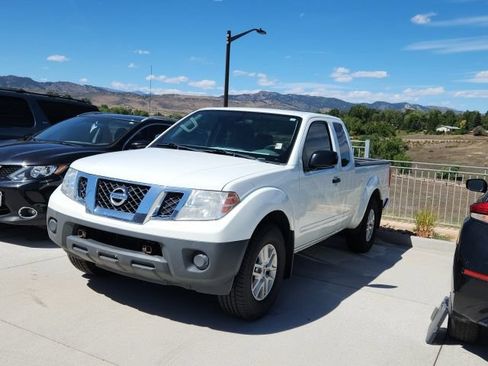 Used 2019 Nissan Frontier S RWD image 1