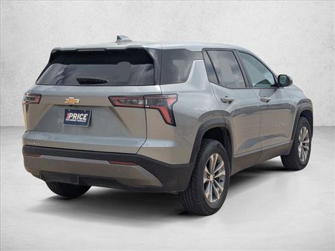 Used 2025 Chevrolet Equinox LT image 5