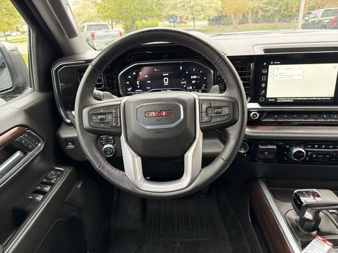 Certified 2024 GMC Sierra 1500 SLT w/ SLT Premium Plus Package AWD/4WD image 15