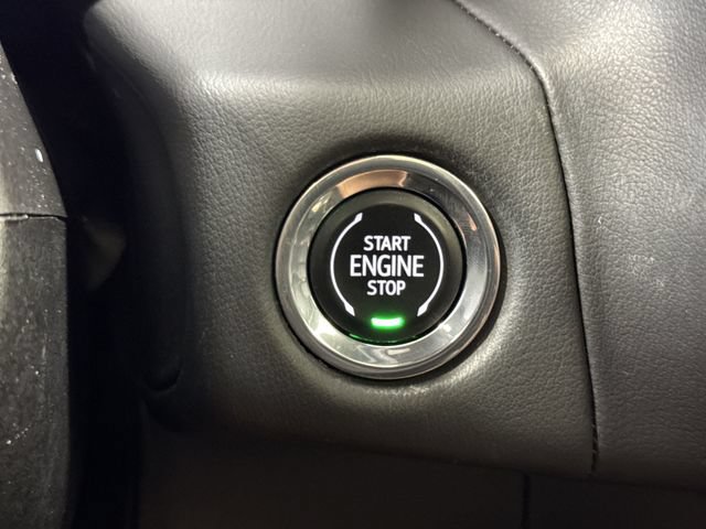 Used 2023 Chevrolet Suburban RST w/ Sport Performance Package AWD/4WD image 18