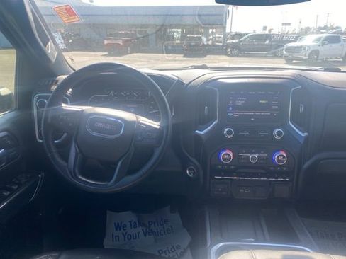 Used 2022 GMC Sierra 2500 AT4 w/ AT4 Preferred Package AWD/4WD image 14