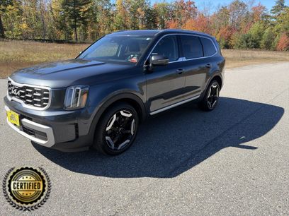 Certified 2024 Kia Telluride S w/ S Sunroof Package