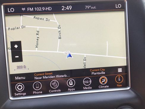 Used 2018 Jeep Grand Cherokee Altitude AWD/4WD image 32