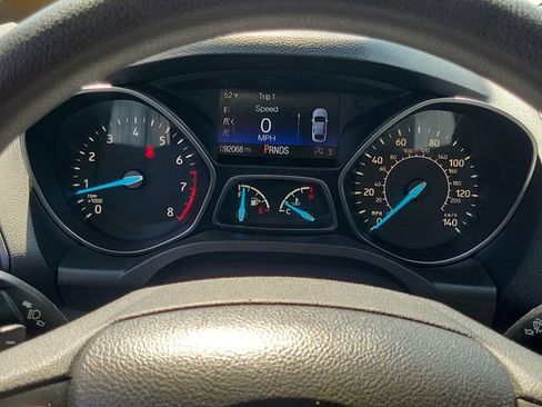 Used 2017 Ford Escape SE AWD/4WD image 12