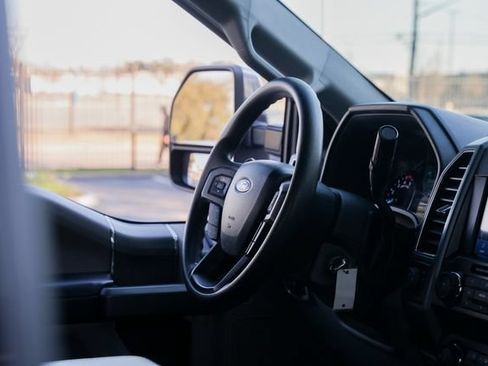 Used 2021 Ford F250 XLT w/ XLT Premium Package AWD/4WD image 37