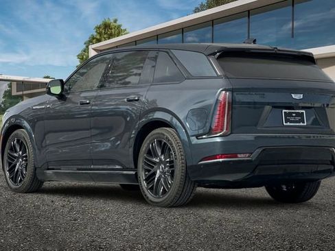 New 2025 Cadillac Escalade IQ Sport 1 w/ LPO, ONYX Package image 6