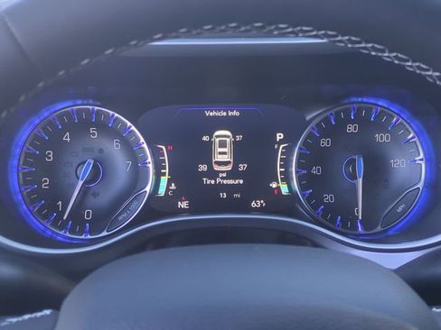 New 2026 Chrysler Pacifica Select w/ S Appearance Package image 32