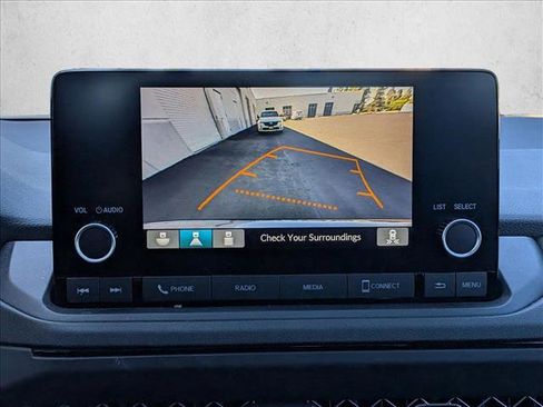 Used 2023 Honda Accord EX image 14
