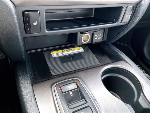 Used 2023 Honda Passport EX-L image 27