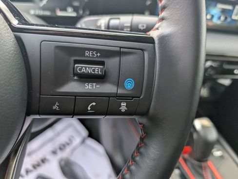 Certified 2025 Nissan Kicks SR AWD/4WD image 17
