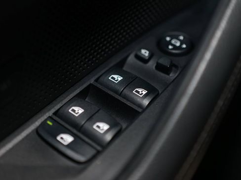 Used 2023 BMW i4 eDrive35 image 28