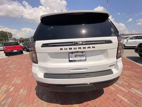 Used 2023 Chevrolet Suburban Z71 w/ Luxury Package AWD/4WD image 32