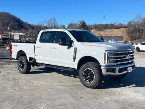 New 2026 Ford F250 Lariat w/ Tremor Off-Road Package image 1