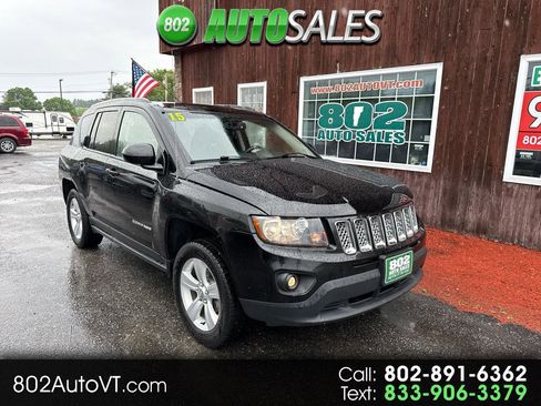 Used 2015 Jeep Compass Latitude AWD/4WD image 1