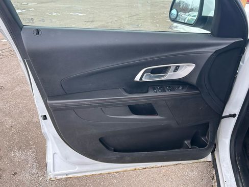 Used 2015 Chevrolet Equinox LT image 14