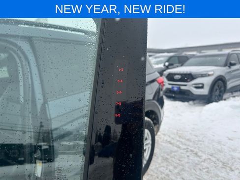 Used 2023 Ford Explorer XLT w/ Equipment Group 202A image 11