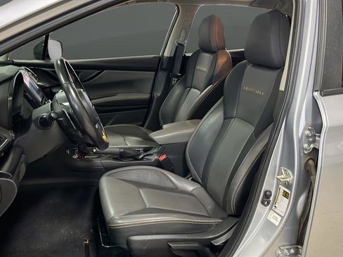 Used 2022 Subaru Crosstrek 2.5i Sport w/ Moonroof Package AWD/4WD image 9