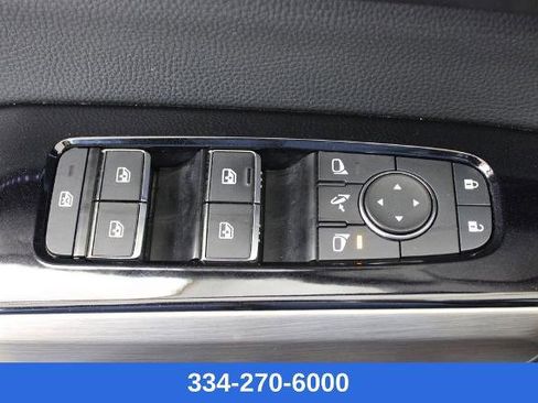 Certified 2023 Nissan Pathfinder Platinum w/ Cargo Package image 18